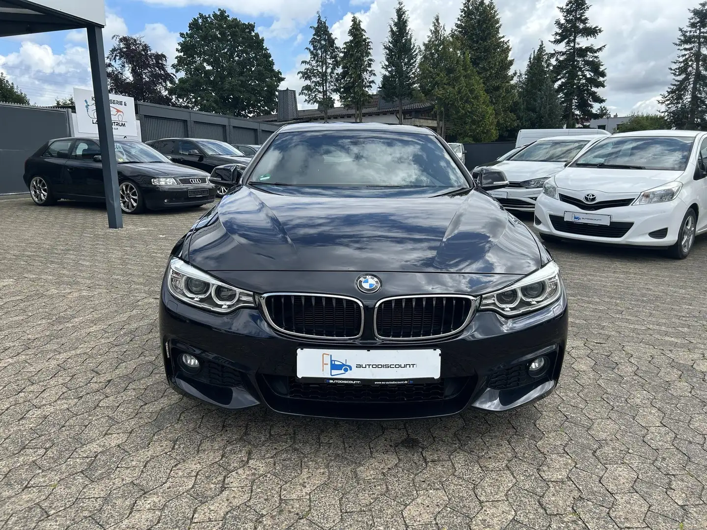 BMW 420 Gran Coupé d M Sport Coupe Aut. Leder Xenon NAV... Schwarz - 2