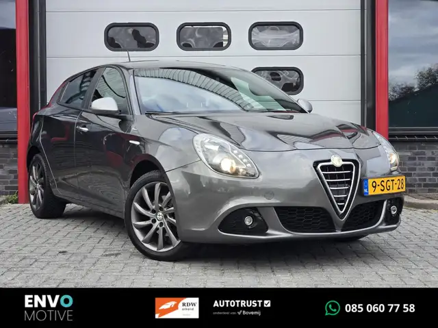Alfa Romeo Giulietta 1.4 T Veloce Clima/Navi/DNA/Cruise/LMV