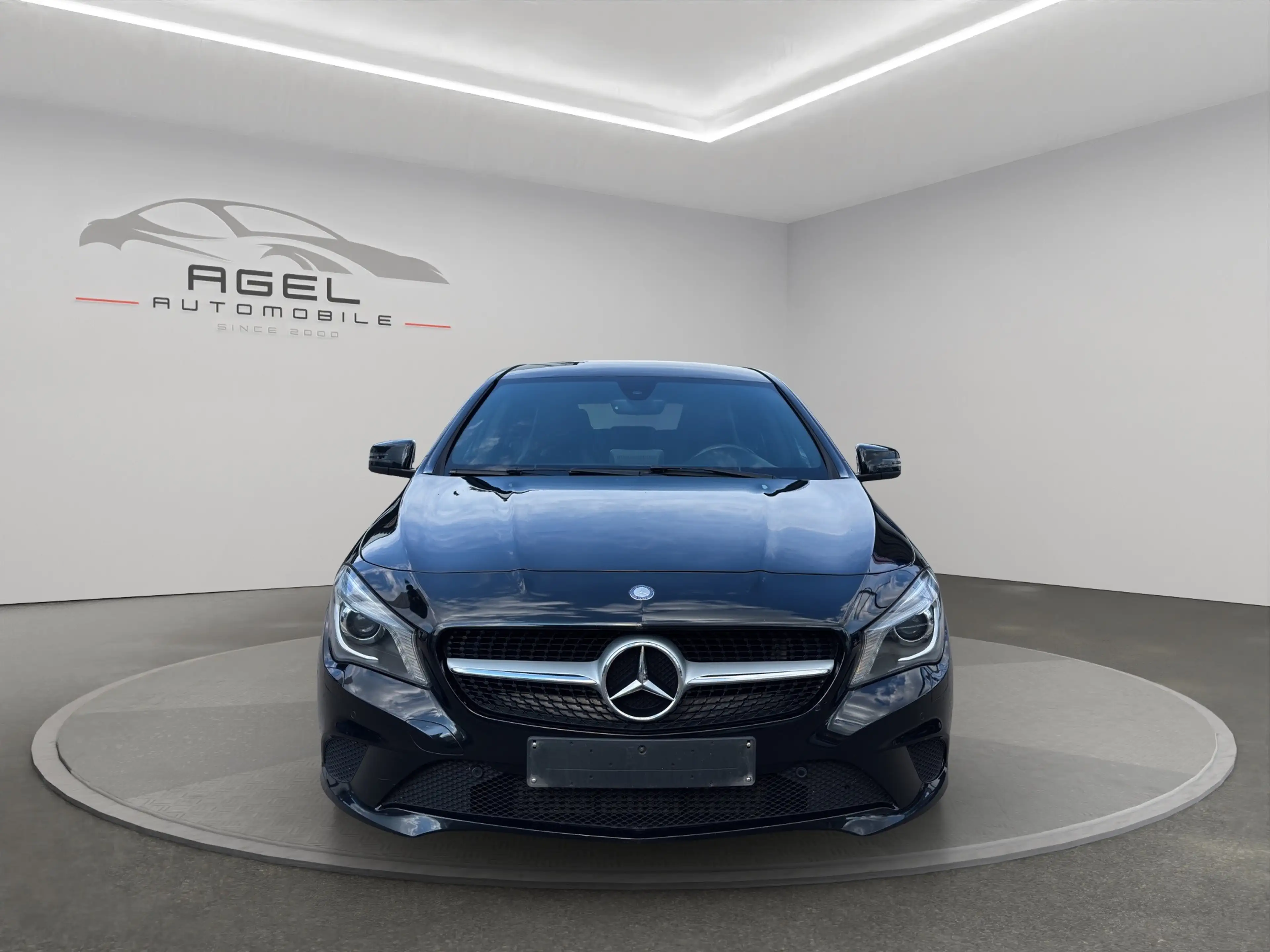 Mercedes-Benz CLA 220 CLA 220 CDI*Vollleder*Ambiente*Kamera*LMF*Xenon*PDC* — photo 2