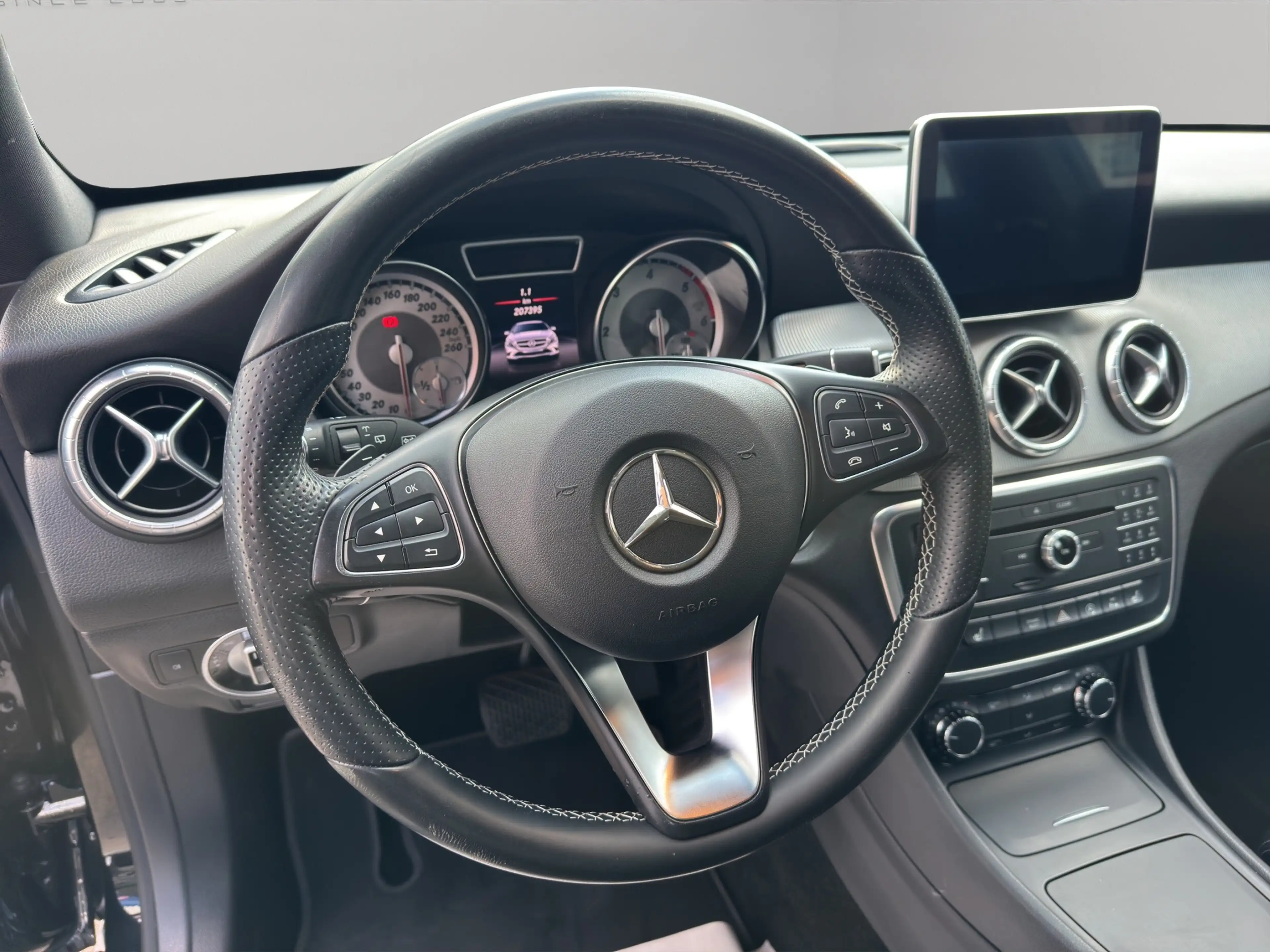 Mercedes-Benz CLA 220 CLA 220 CDI*Vollleder*Ambiente*Kamera*LMF*Xenon*PDC* — photo 12