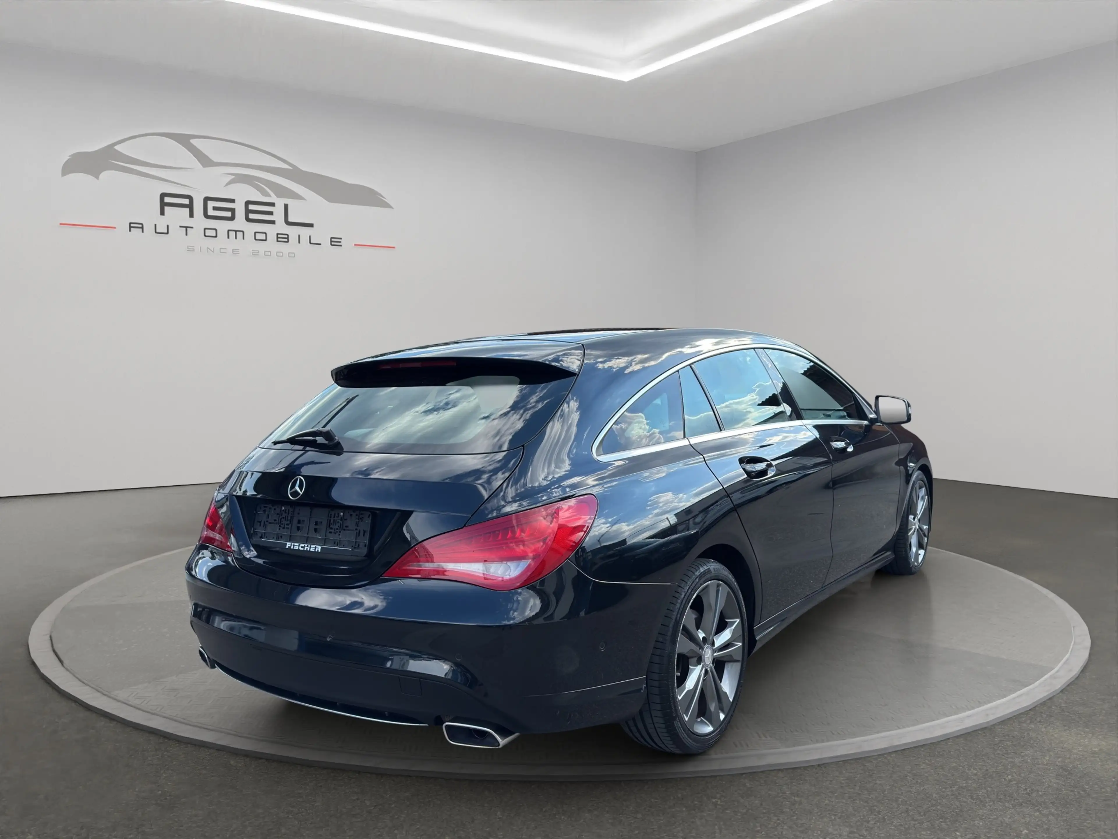 Mercedes-Benz CLA 220 CLA 220 CDI*Vollleder*Ambiente*Kamera*LMF*Xenon*PDC* — photo 5