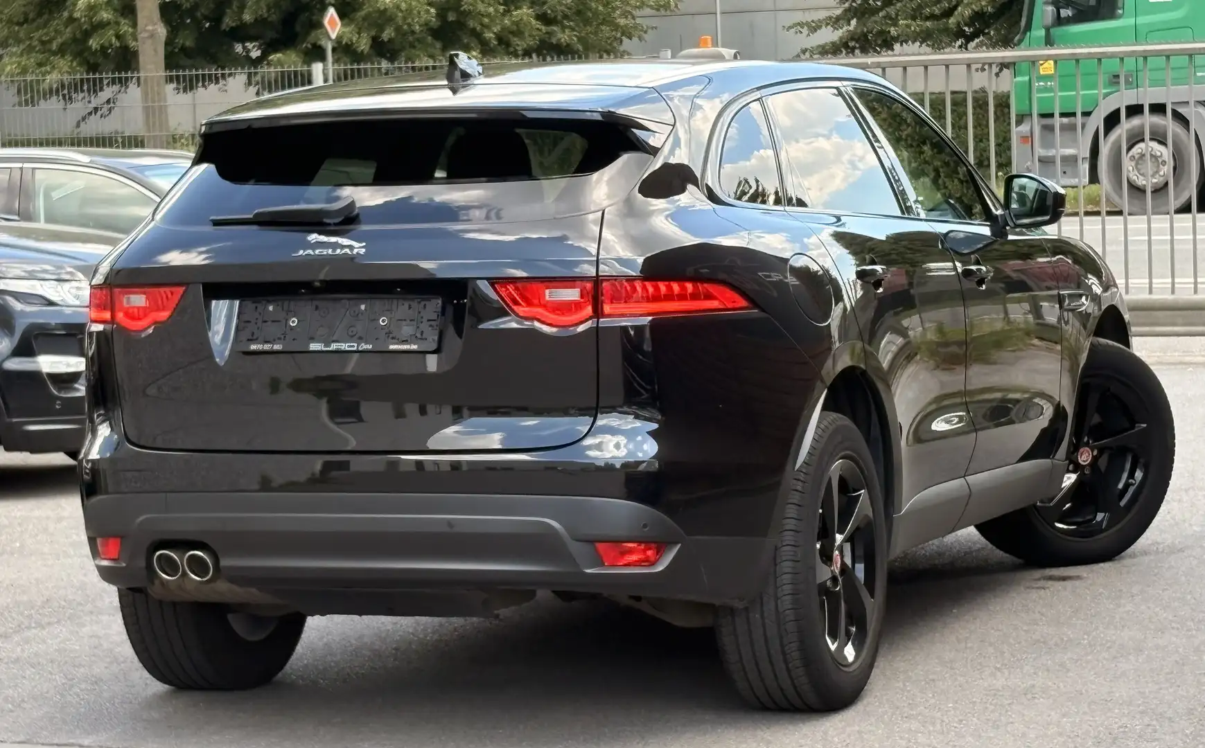 Jaguar F-Pace F-Pace 20d Aut. Prestige NEUWE KETTING - 2