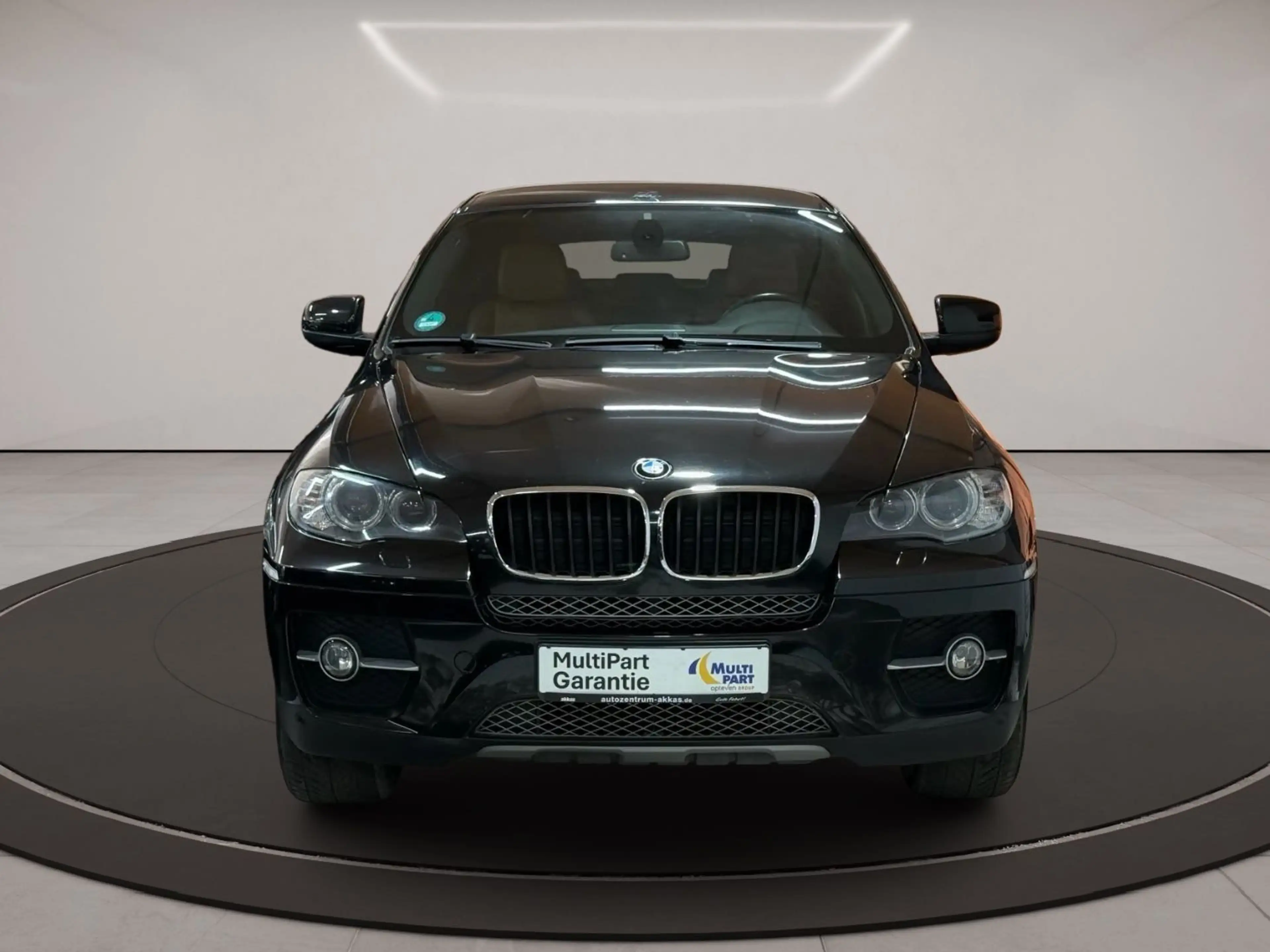 BMW X6 xDrive 30 d — photo 2