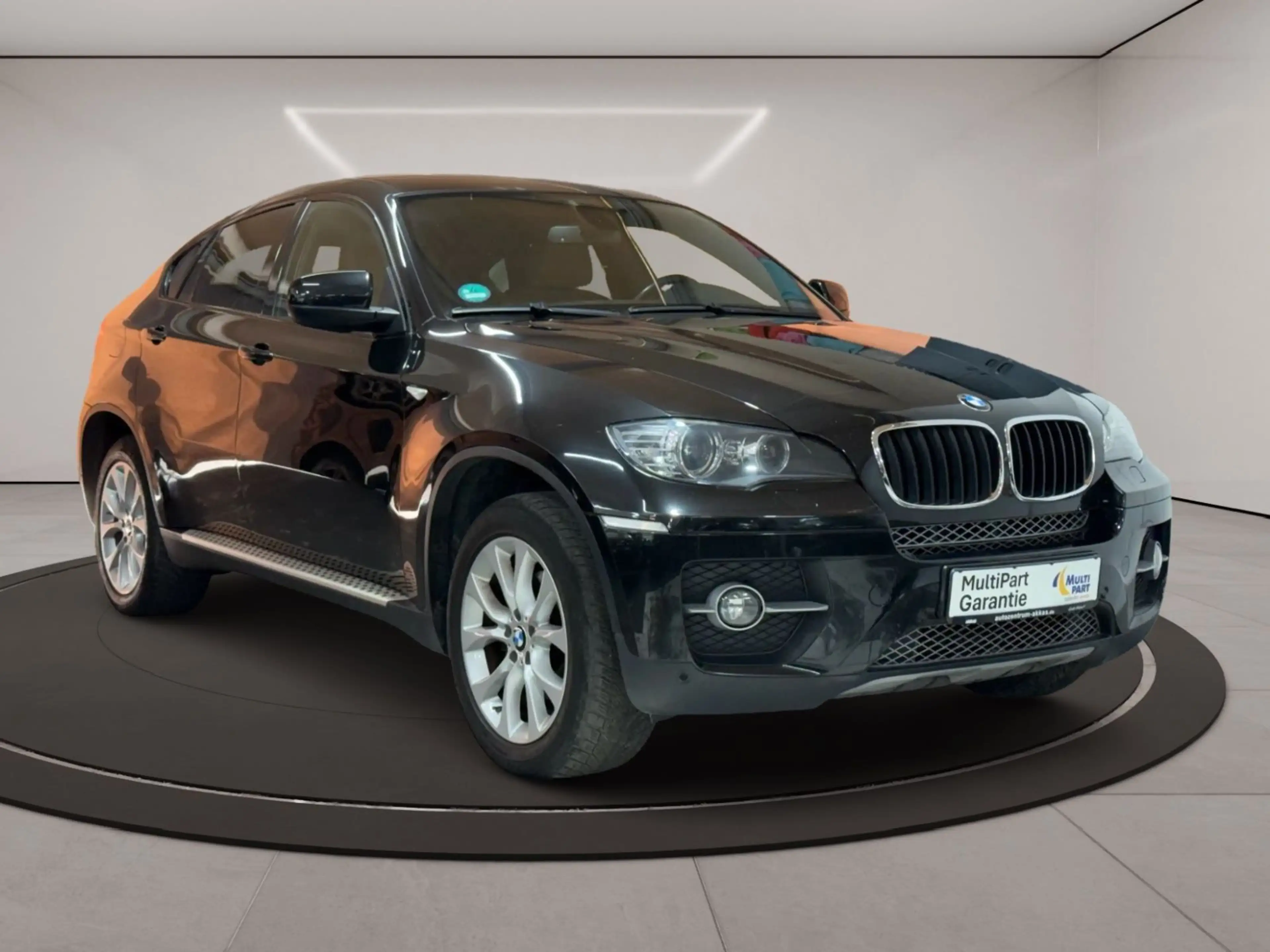 BMW X6 xDrive 30 d — photo 10
