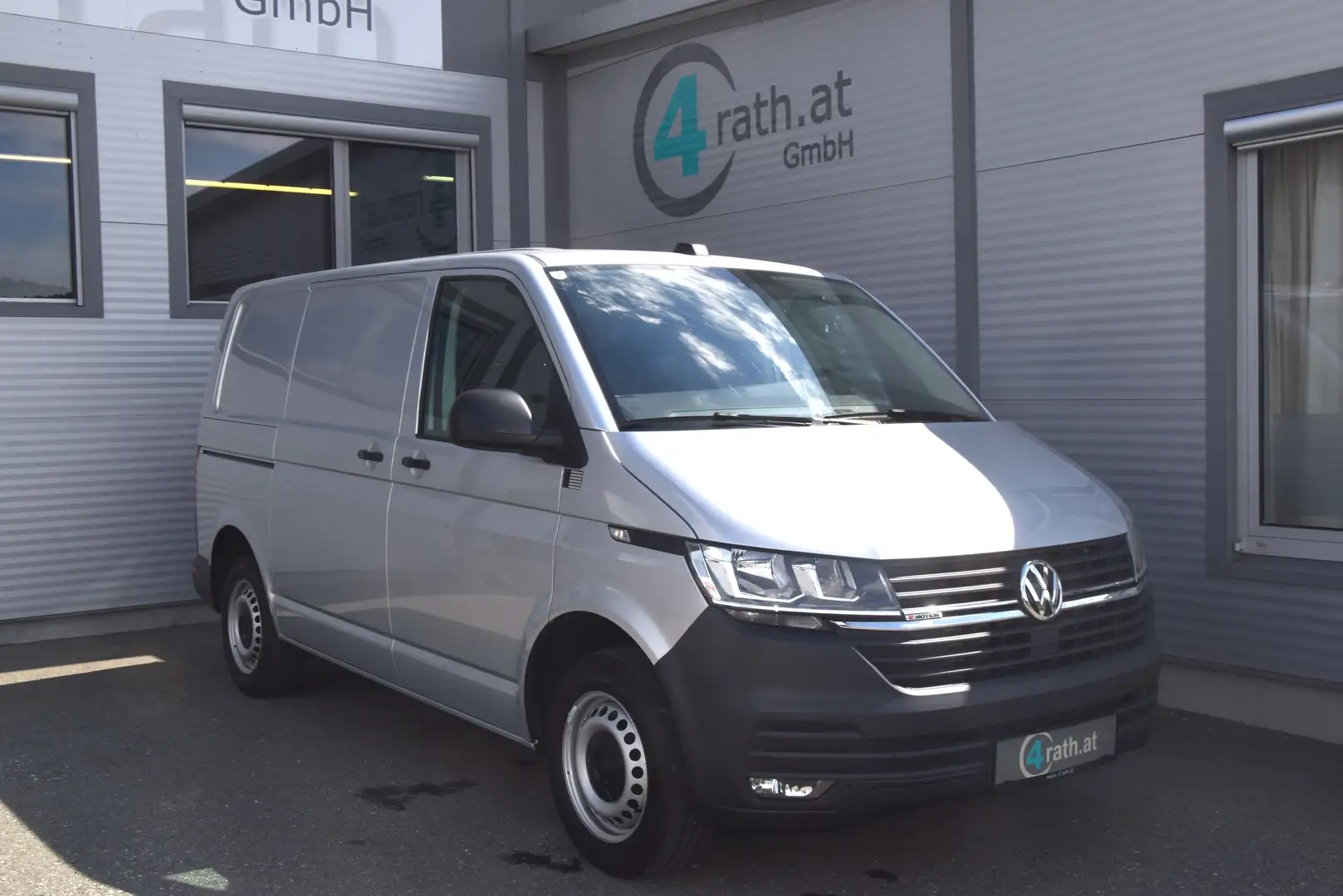 Volkswagen T6.1 Transporter T6.1 Kasten KR 2,0 TDI 4Motion/NETTO: 23.983 € Argent - 1