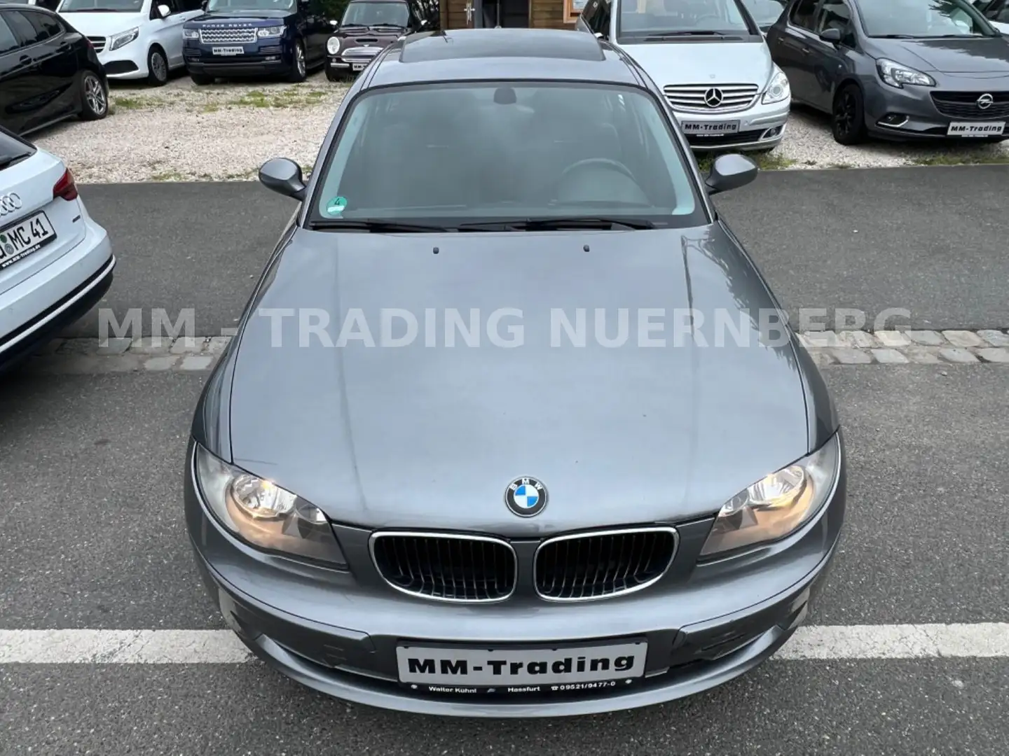 BMW 118 d 5TÜRIG-6GANG-KLIMA-SITZH.-GSD-ALU-EURO4 Grijs - 2