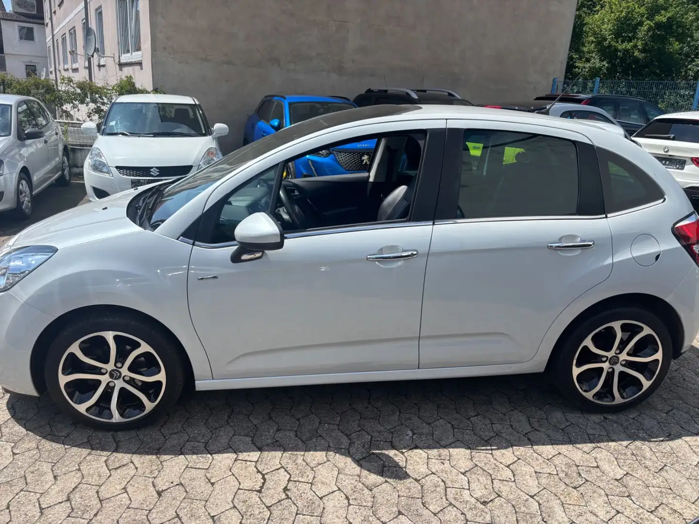 Citroen C3 Exclusive Automatik Leder/Sitzhzg/Kamera/17Zo Weiß - 2