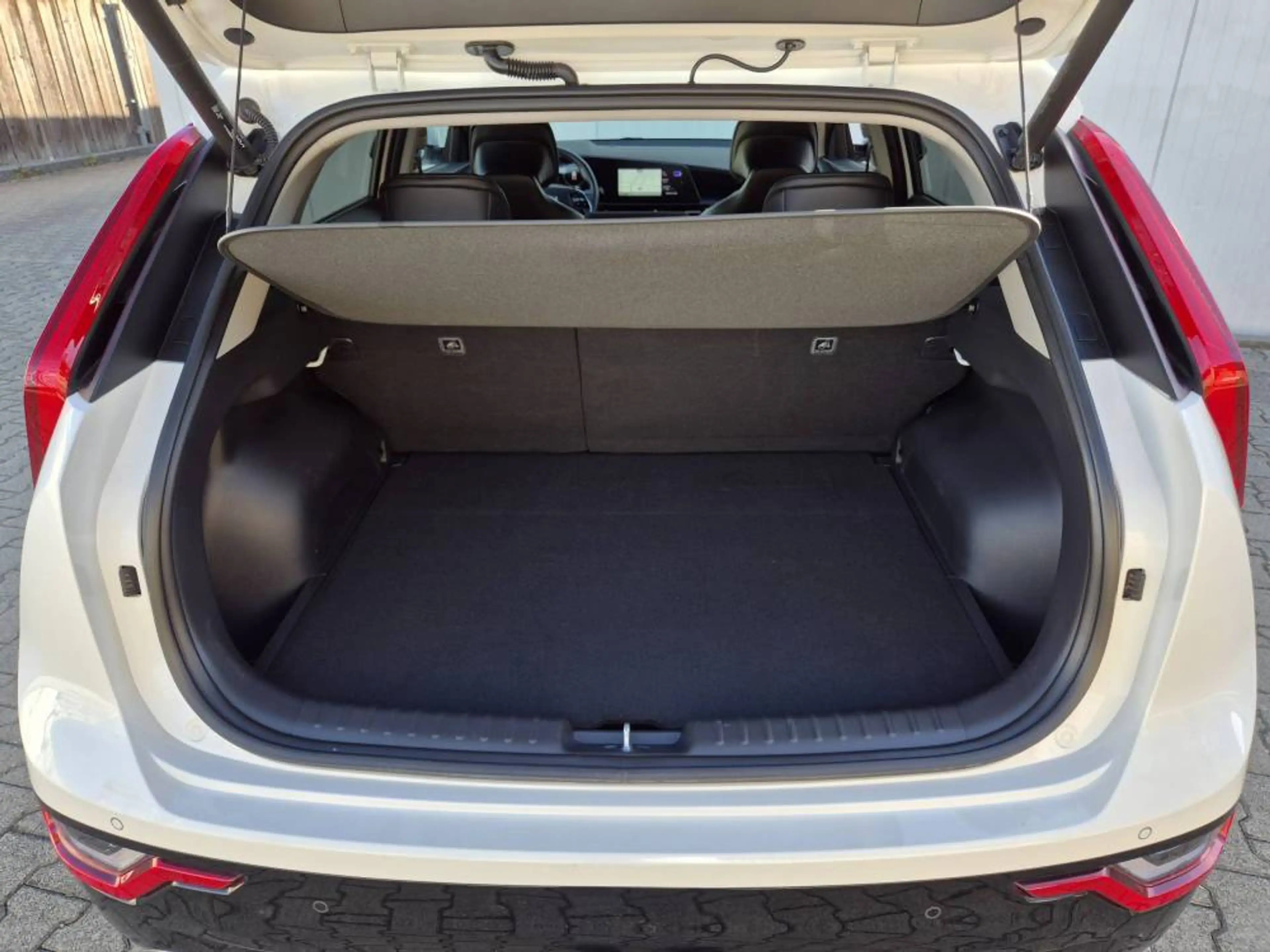 Kia Niro EV 64,8 kWh Inspiration WP DriveWise Technologie Relax Batteriezertifikat — photo 12