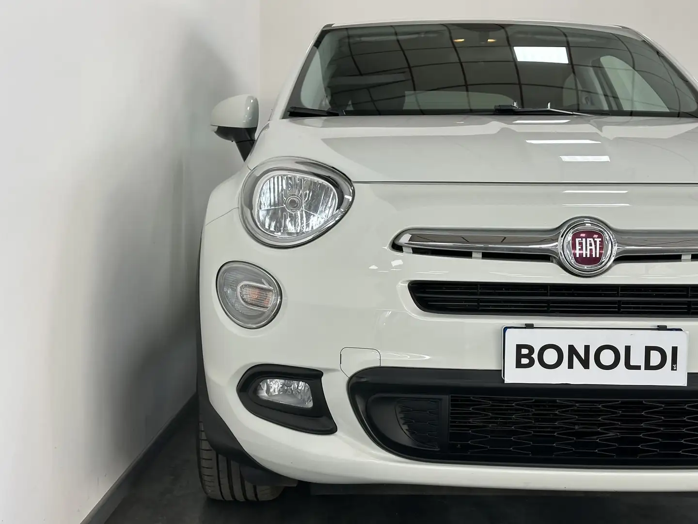 Fiat 500X 1.6 E-Torq 110 CV City Cross Bílá - 2