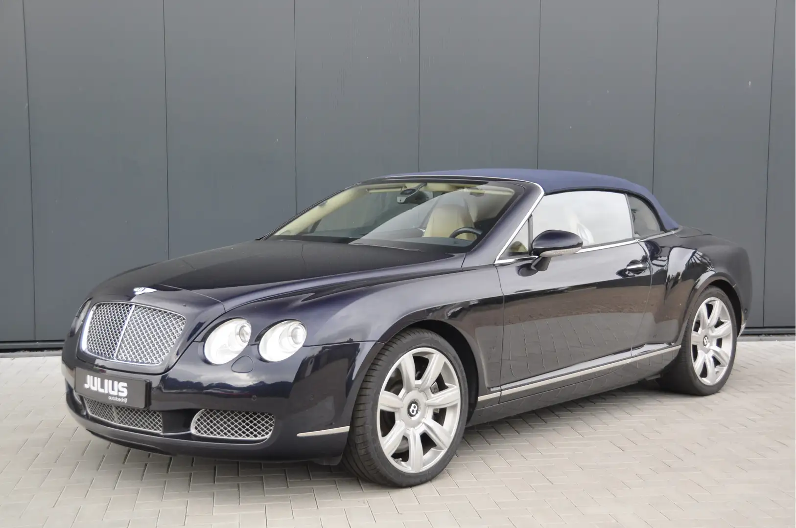 Bentley Continental GTC 6.0 W12 Albastru - 2