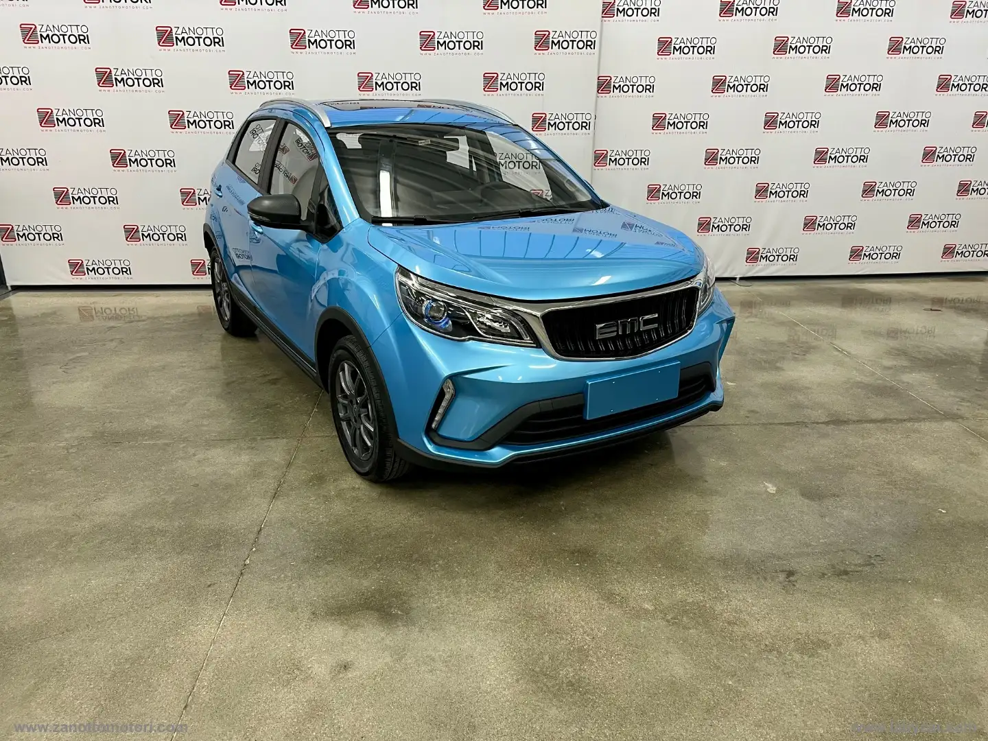 EMC QUATTRO 1.5 CVT VARI COLORI Blau - 2