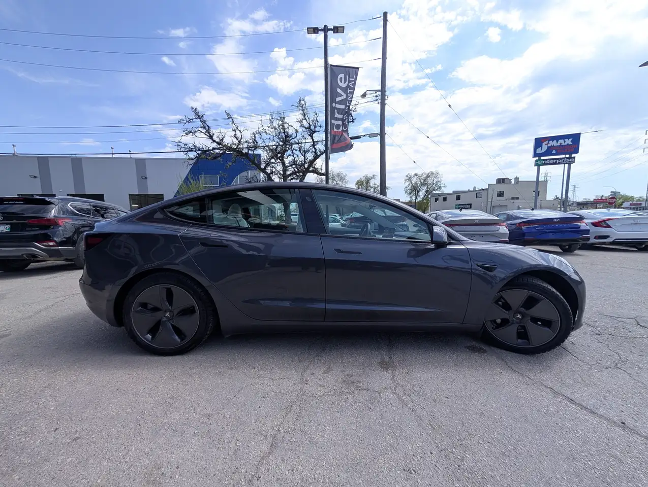 Tesla Model 3 photo Tesla Model 3