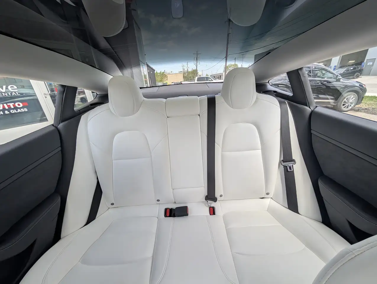 Tesla Model 3 photo Tesla Model 3