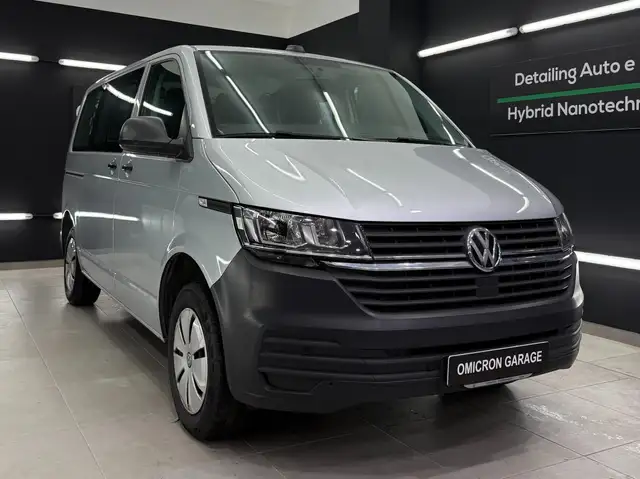 Volkswagen T6 Transporter 2.0 Kombi Business