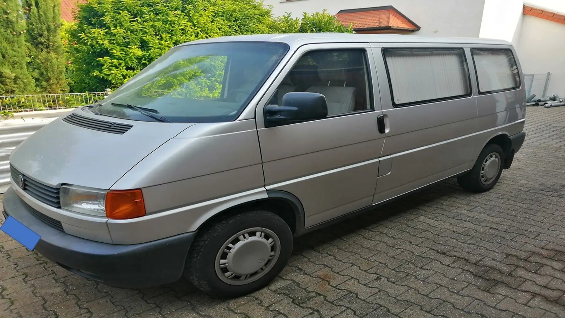 Volkswagen T4 Van, Bestattungsfahrzeug, Camper, 2,5 Ltr.Benzin Silber - 2