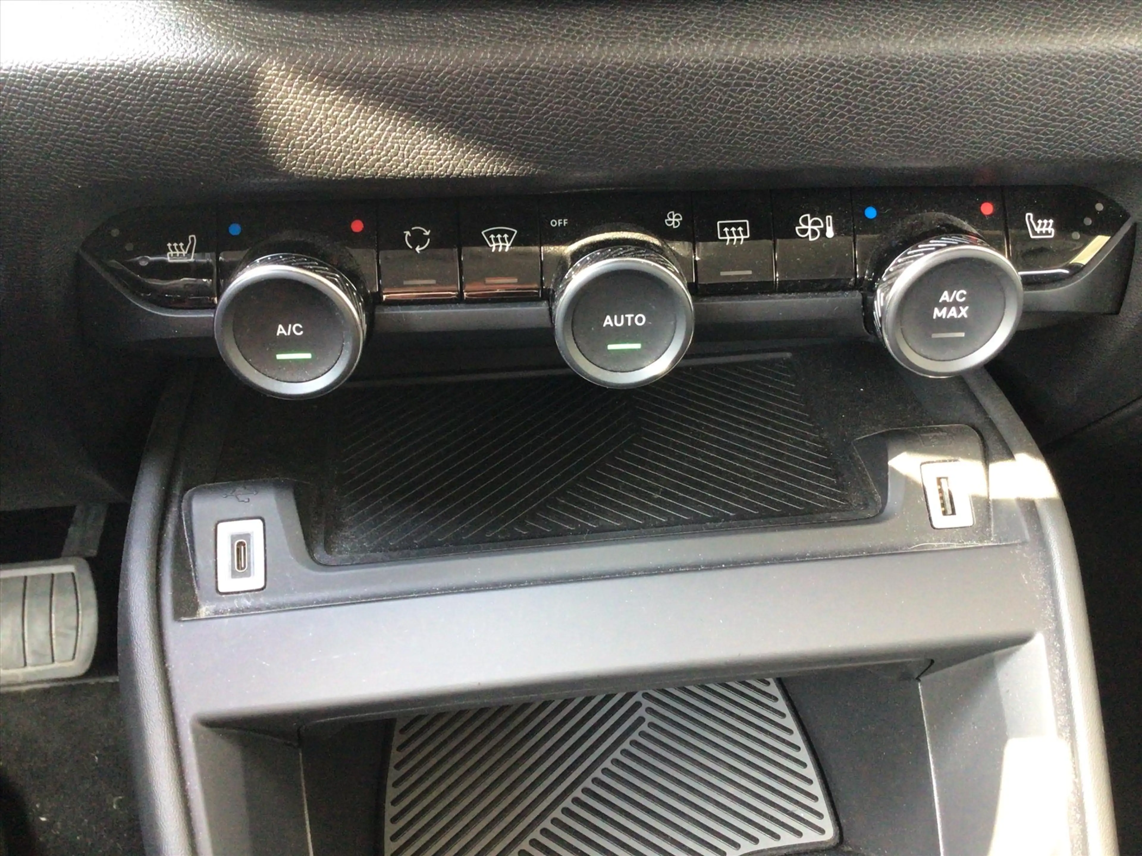 Citroen E-C4 Electric EV 50kWh 136pk Feel Pack — photo 12