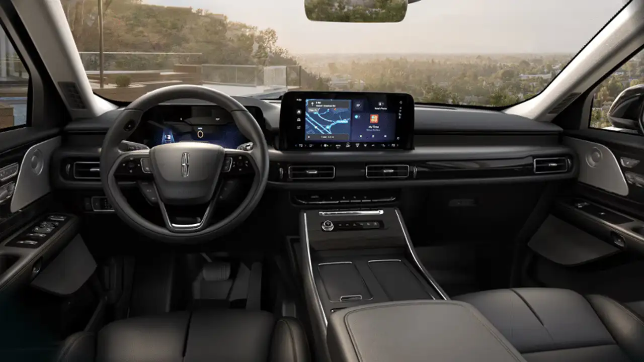 Lincoln Aviator снимка Lincoln Aviator