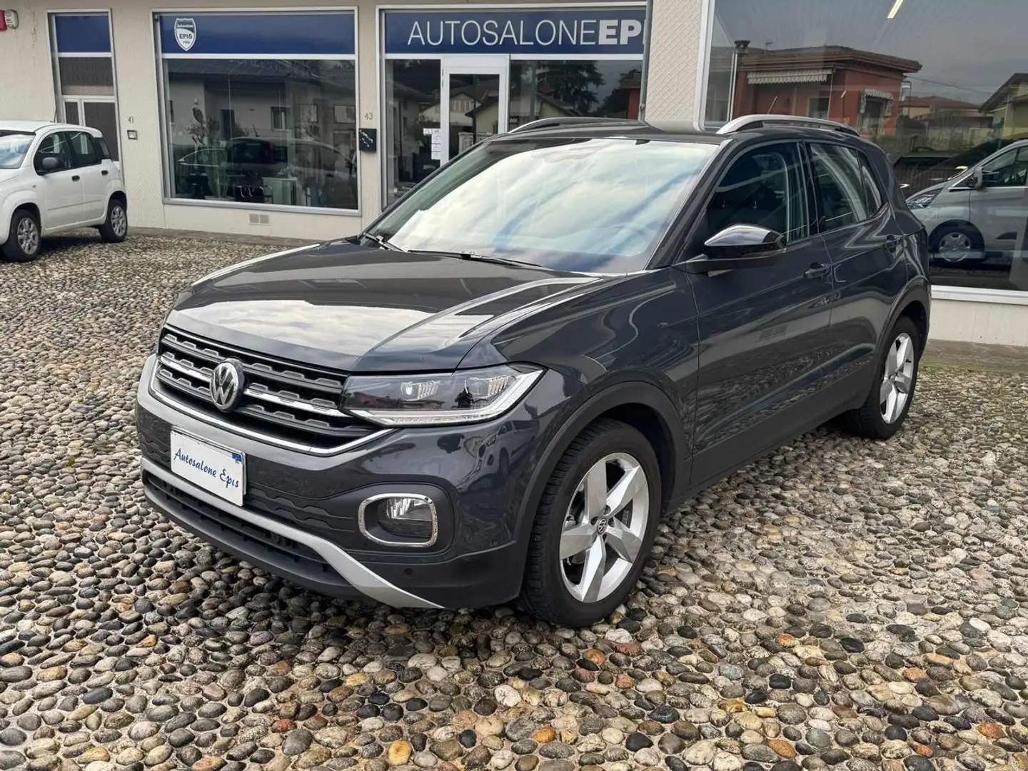 Volkswagen T-Cross 1.0 TSI 115 CV Advanced BMT Grau - 2