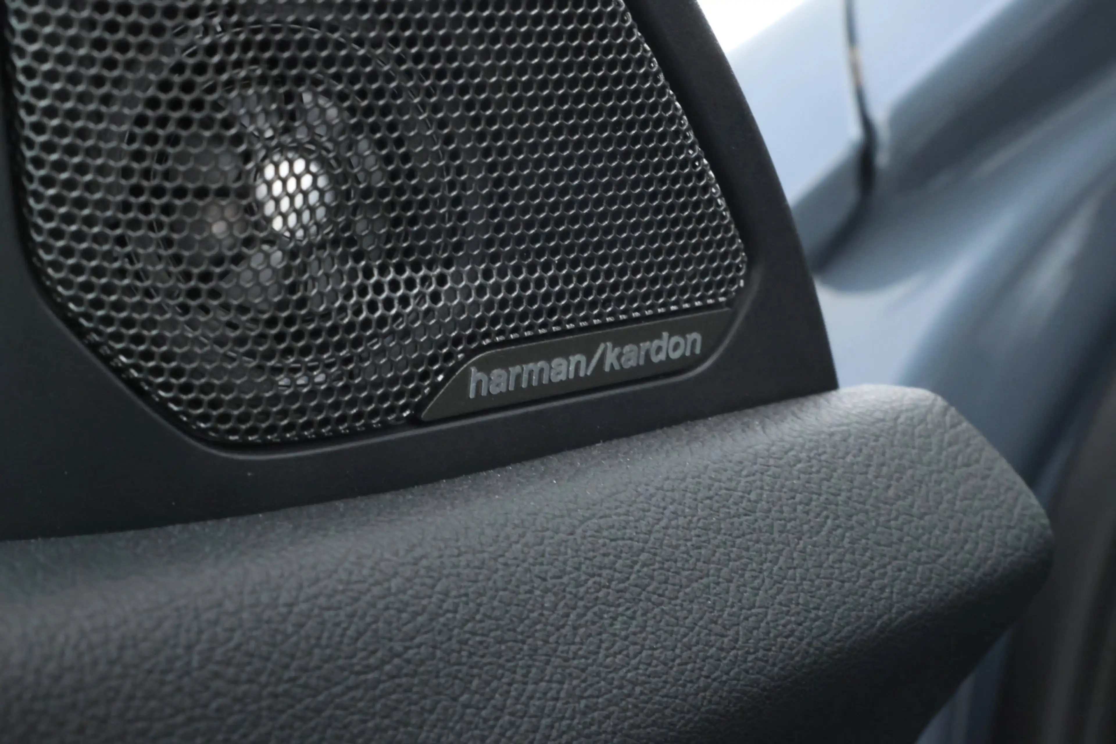 BMW 135 1-serie M135i xDrive High Executive Edition Head U — photo 19