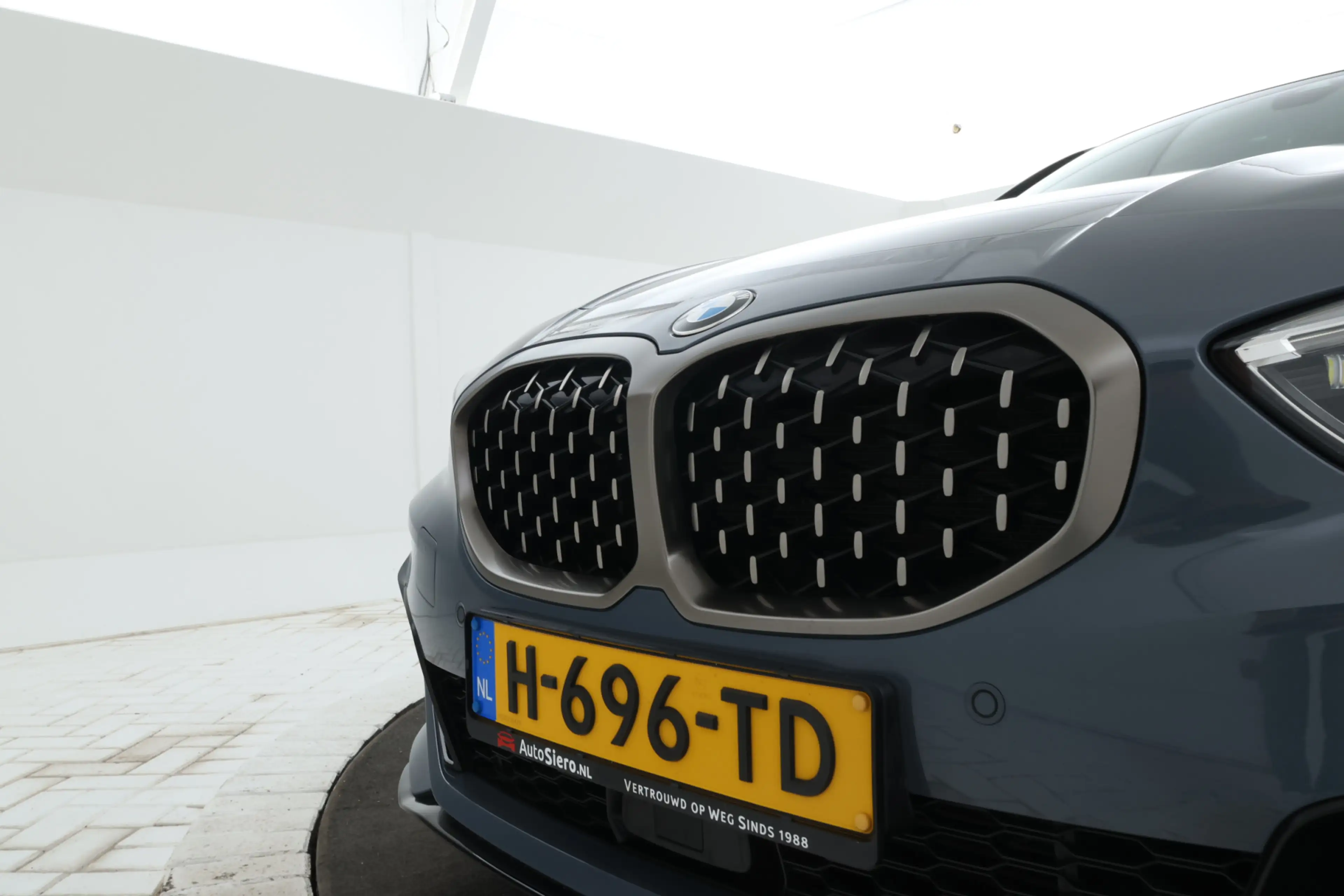 BMW 135 1-serie M135i xDrive High Executive Edition Head U — photo 7