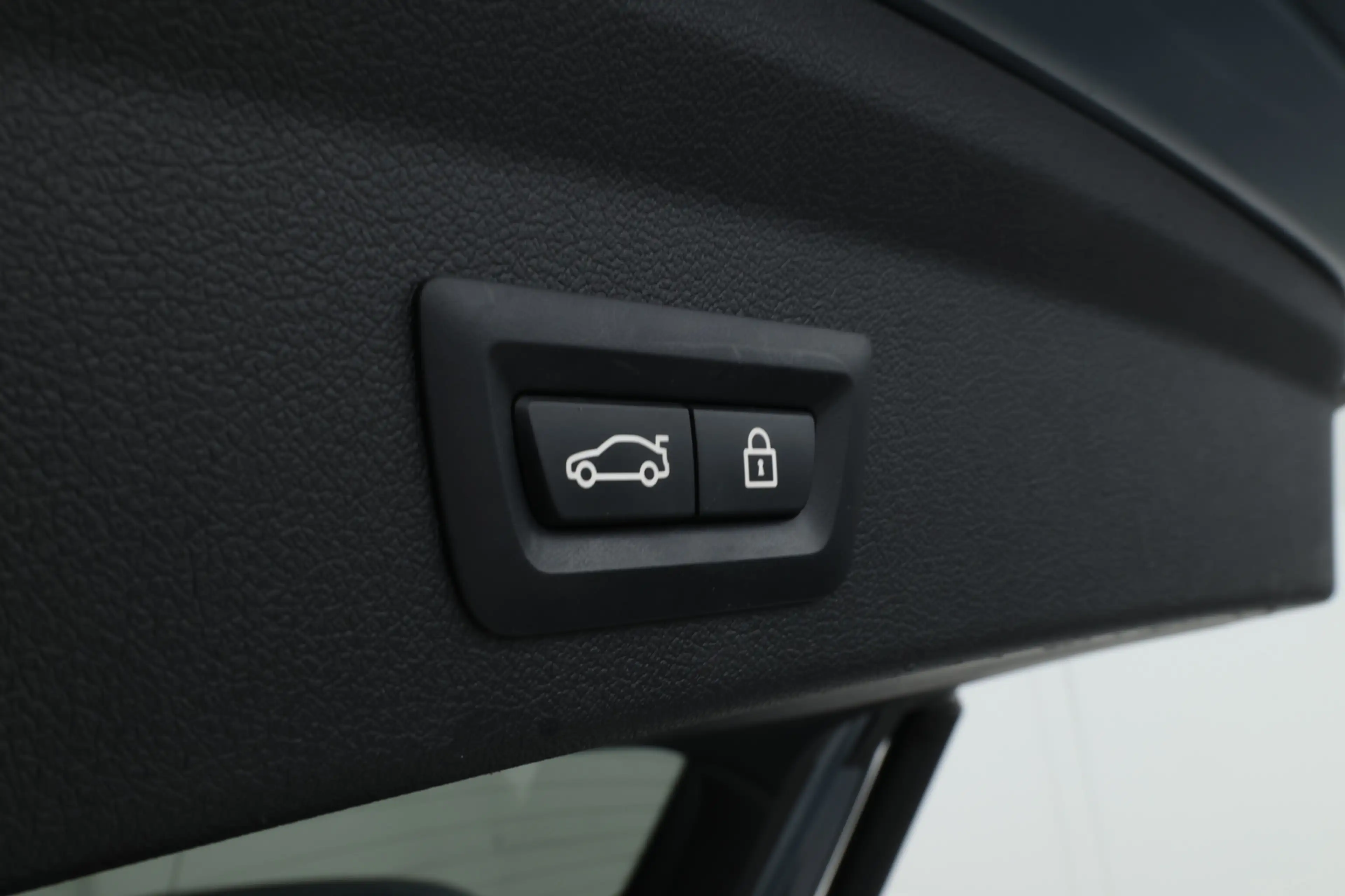 BMW 135 1-serie M135i xDrive High Executive Edition Head U — photo 13