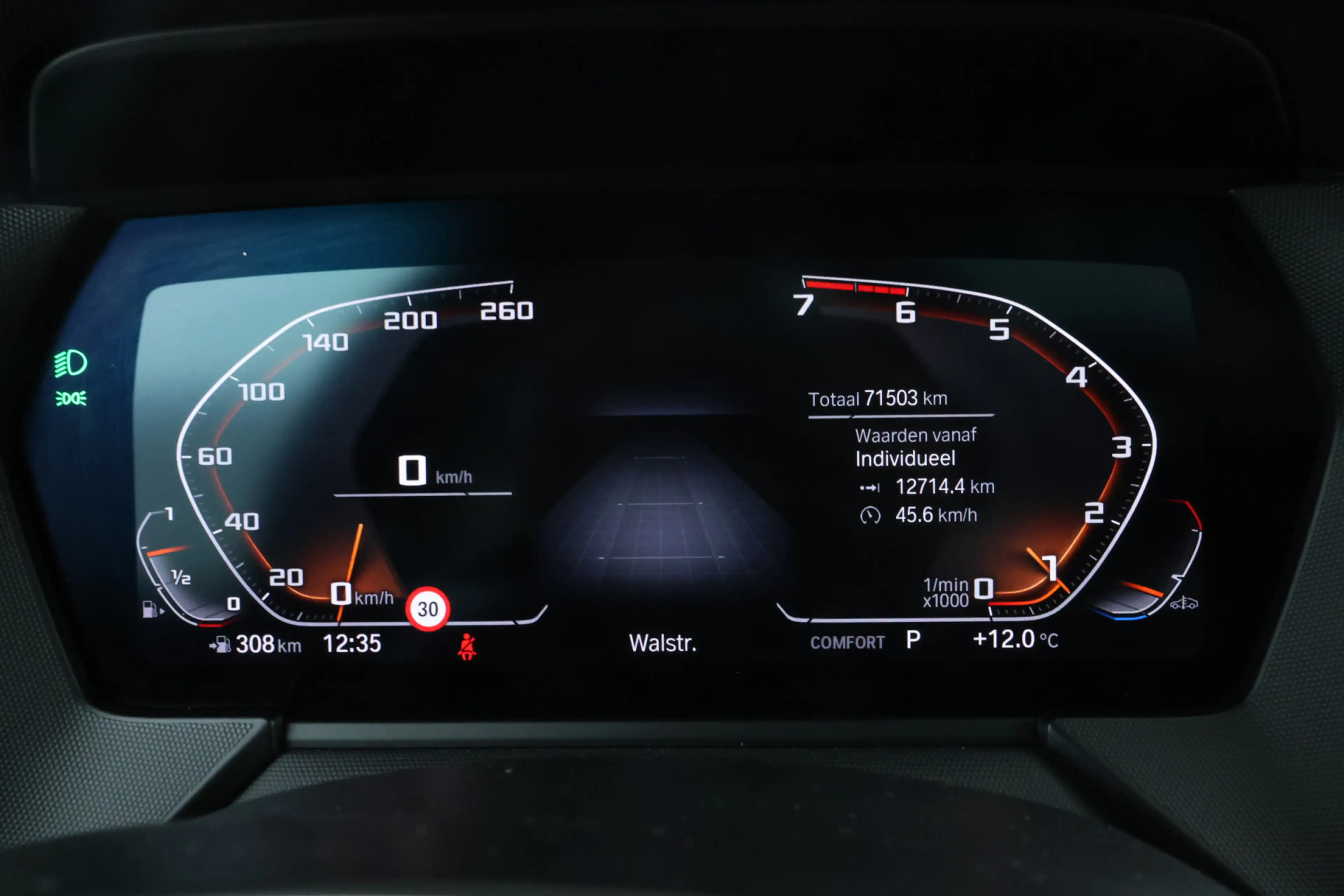 BMW 135 1-serie M135i xDrive High Executive Edition Head U — photo 23