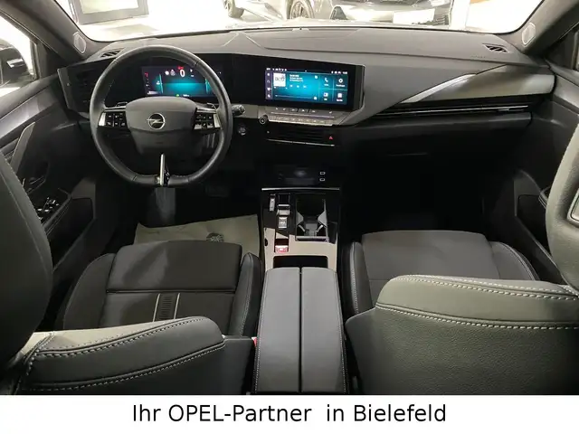 Opel Astra view 15
