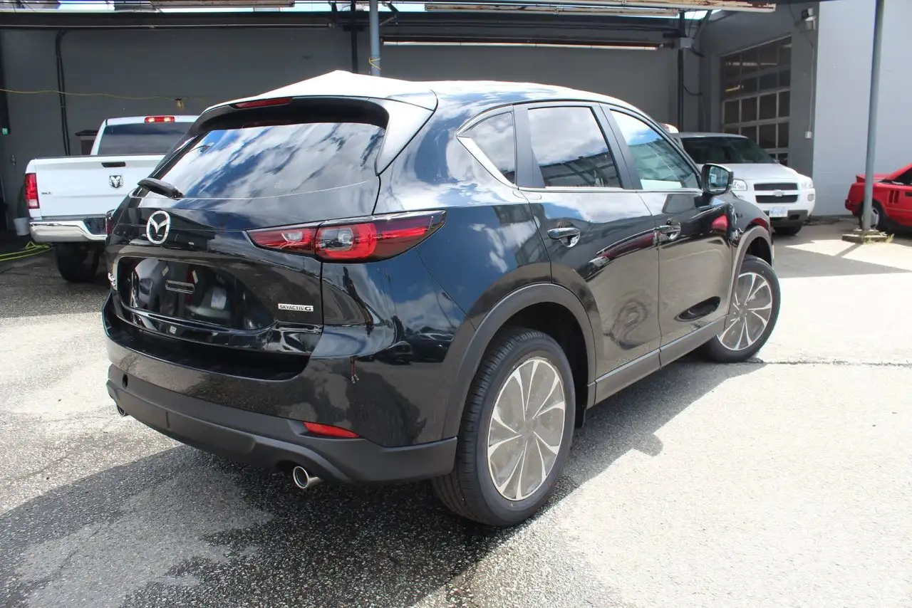 Mazda CX-5 снимка Mazda CX-5