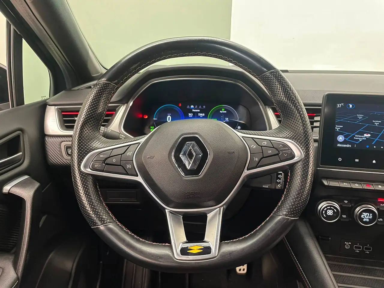 Renault Captur II 2022 1.6 E-Tech hybrid RS Line 145cv auto AUTOCARRO, миниатюра 12