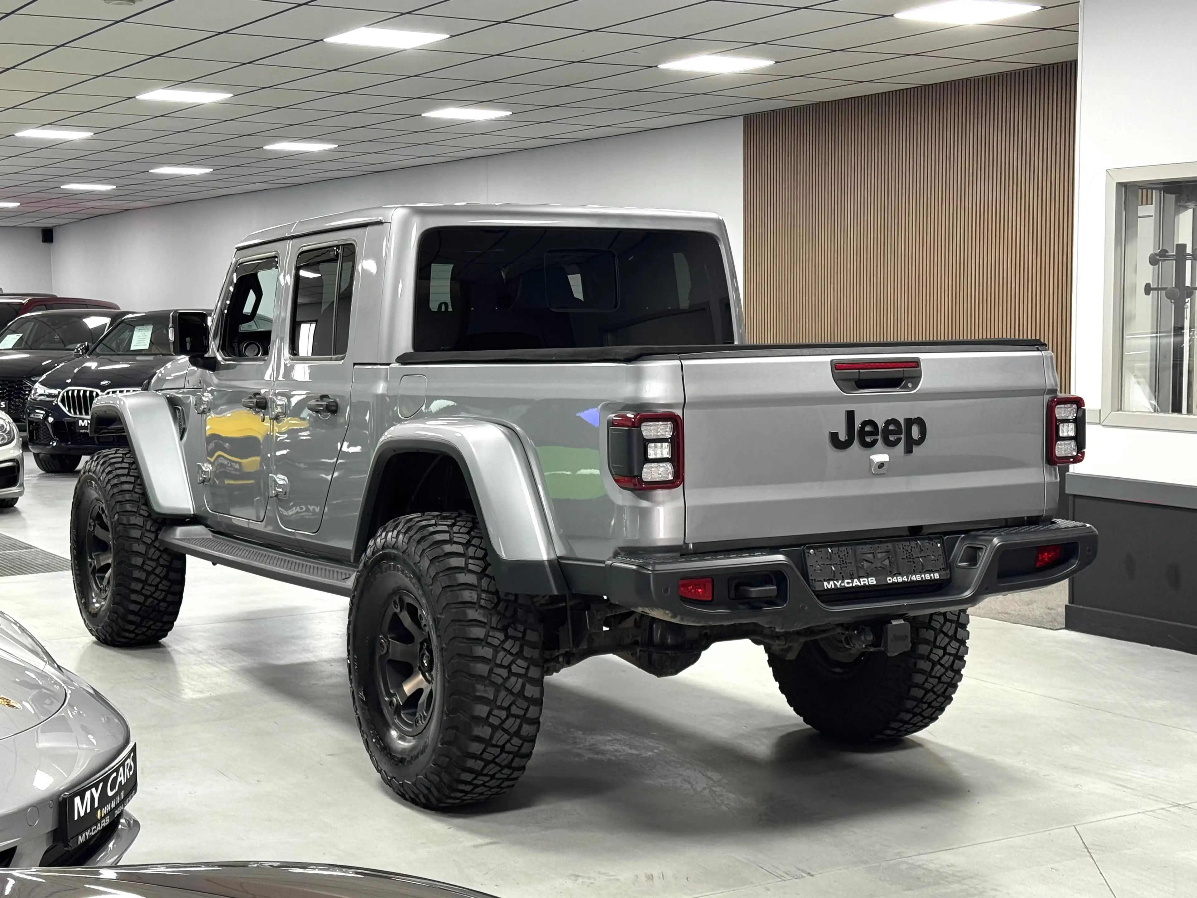 Jeep Gladiator 3.0 D V6 4WD Sport Full Options — photo 2