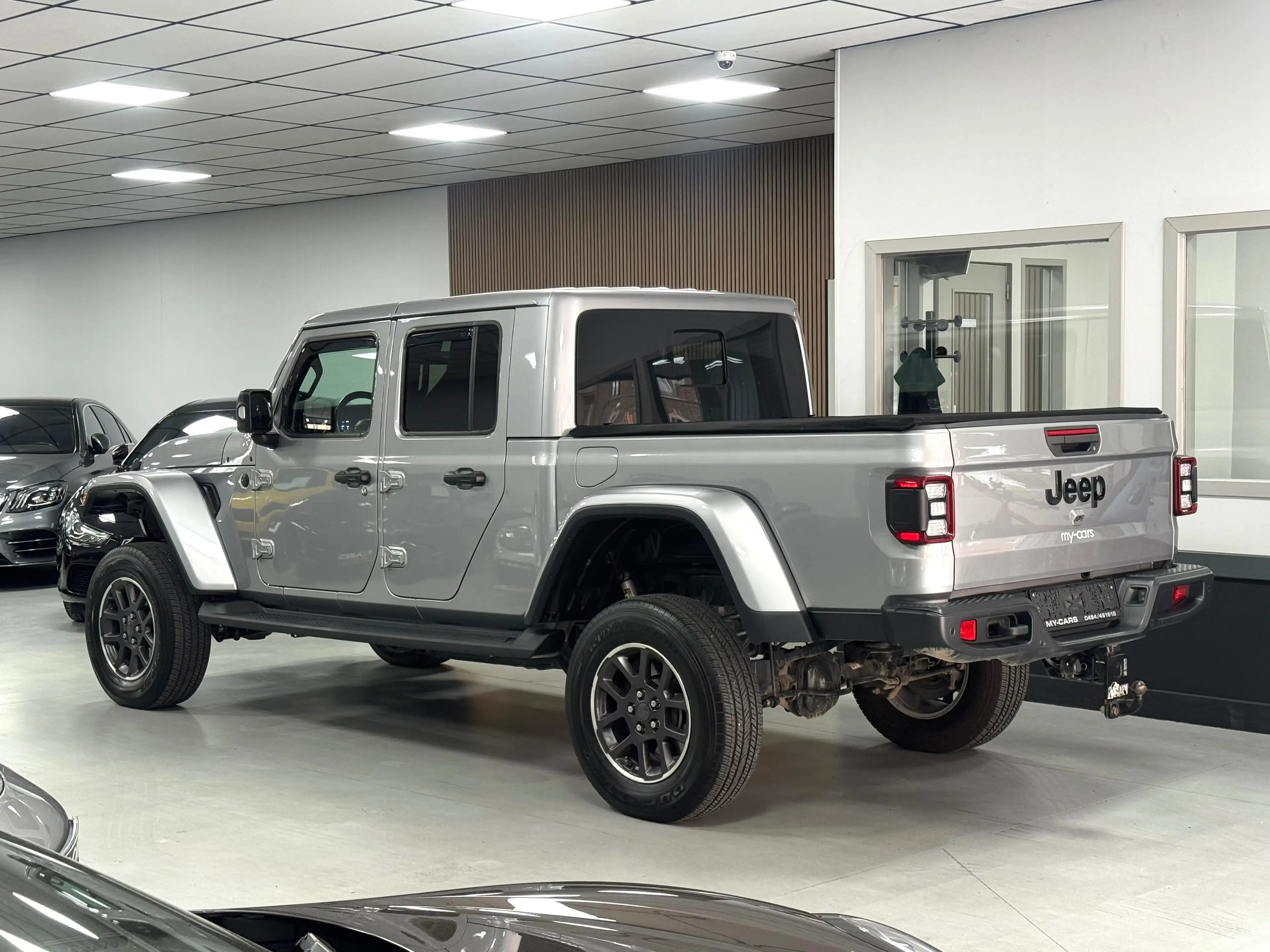 Jeep Gladiator 3.0 D V6 4WD Sport Full Options — photo 15