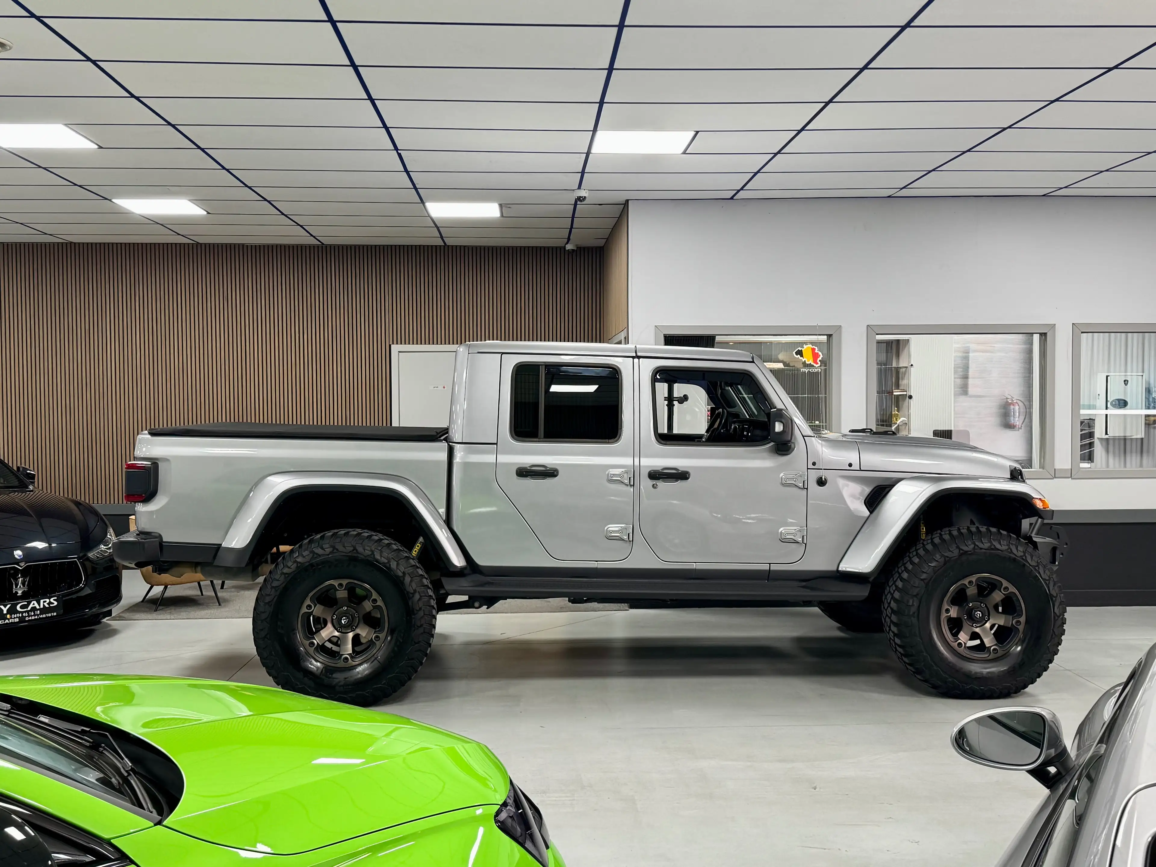 Jeep Gladiator 3.0 D V6 4WD Sport Full Options — photo 8