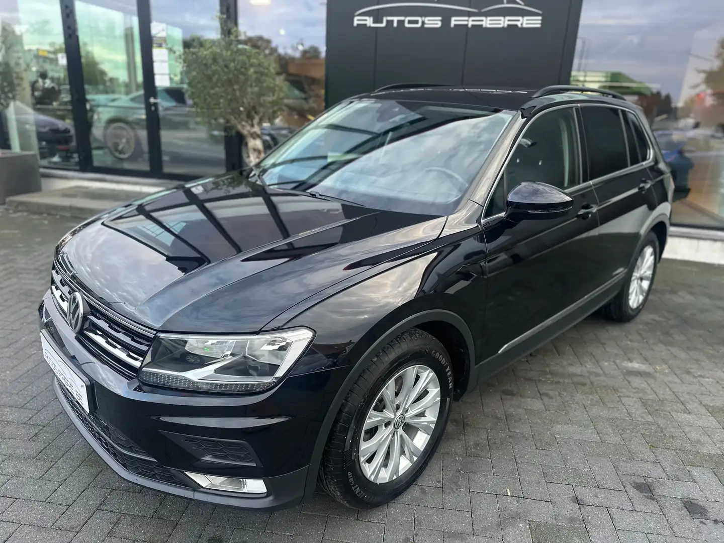 Volkswagen Tiguan 1.4 TSI Comfortline Opendak Panorama 45000km Noir - 1