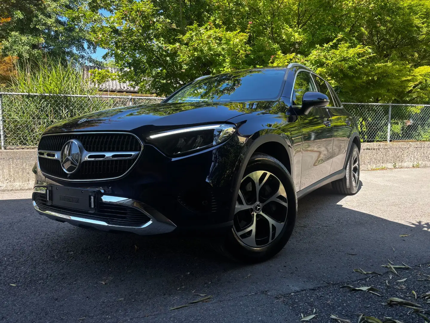 Mercedes-Benz GLC 300 GLC300de 4Matic / Neuwagenzustand / AHK Blau - 1