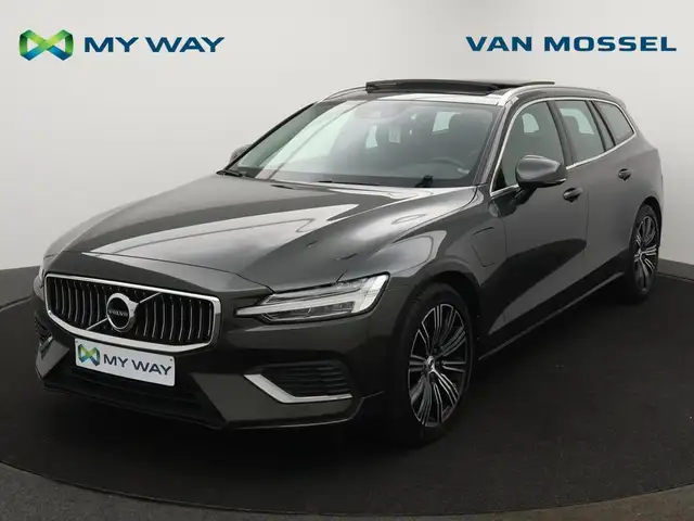 Volvo V60 Volvo V60 2.0 T8 PHEV AWD *AUTOMAAT*PANODAK*VIRTUAL COCKPIT*LEDER*SPORTZETELS*CRUISE*NAVI*APP-CONNECT*...*