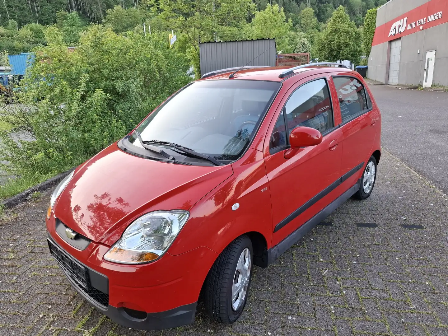 Chevrolet Matiz 67ps.,Klima ,aus zweite Hand TÜV 12.2025. Rojo - 1