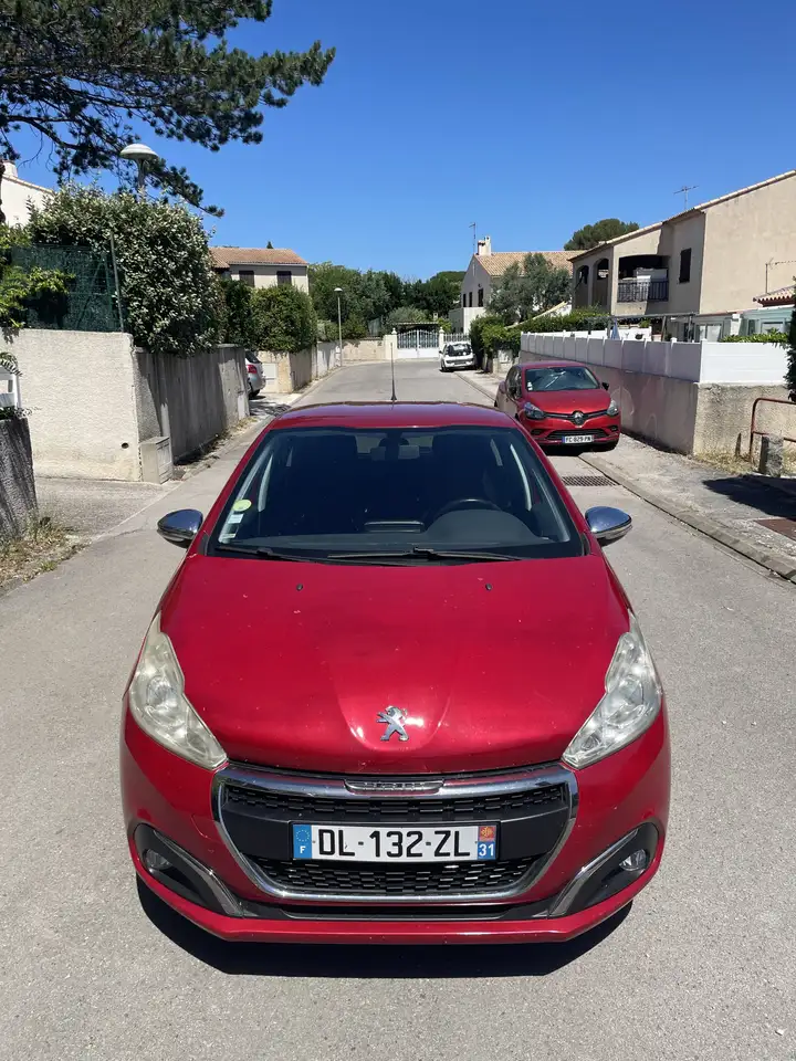 Peugeot 208 1.4 HDi 68ch BVM5 Style