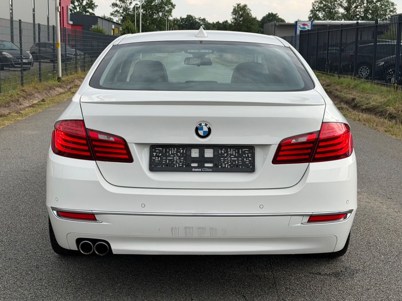 BMW 530 d Limousine Luxury Dach Leder HuD H&K Voll — photo 8