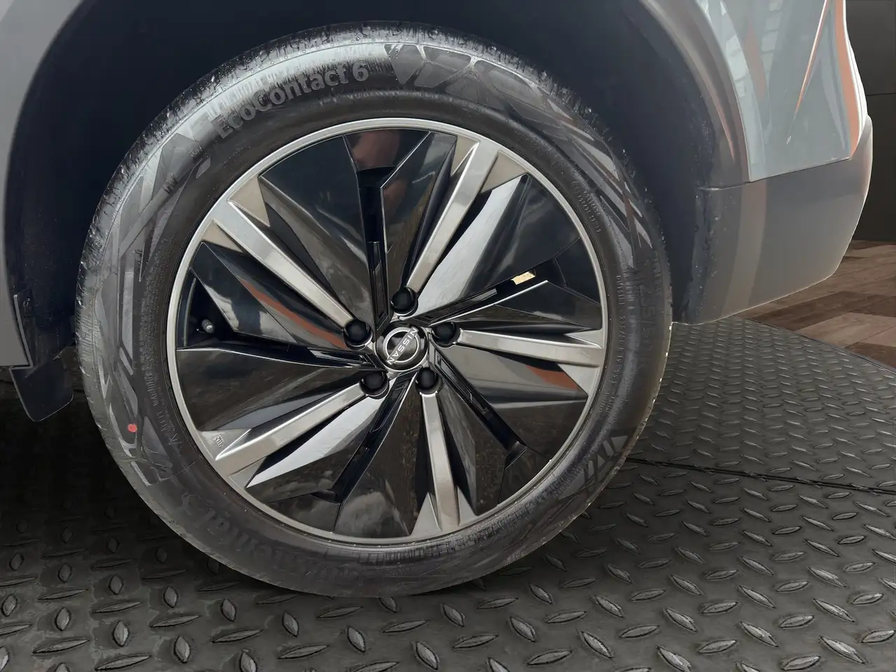 Nissan Qashqai Tekna XTronic *Navi/LED/el. Heckklappe/360 Kamera/ 24