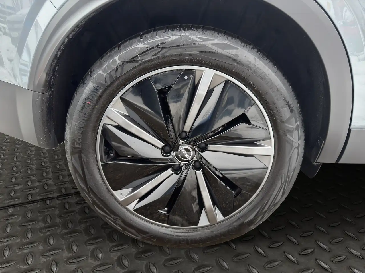 Nissan Qashqai Tekna XTronic *Navi/LED/el. Heckklappe/360 Kamera/ 25