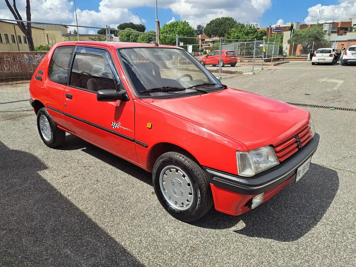 Peugeot 205 3p 1.4 Champion XS Rot - 1