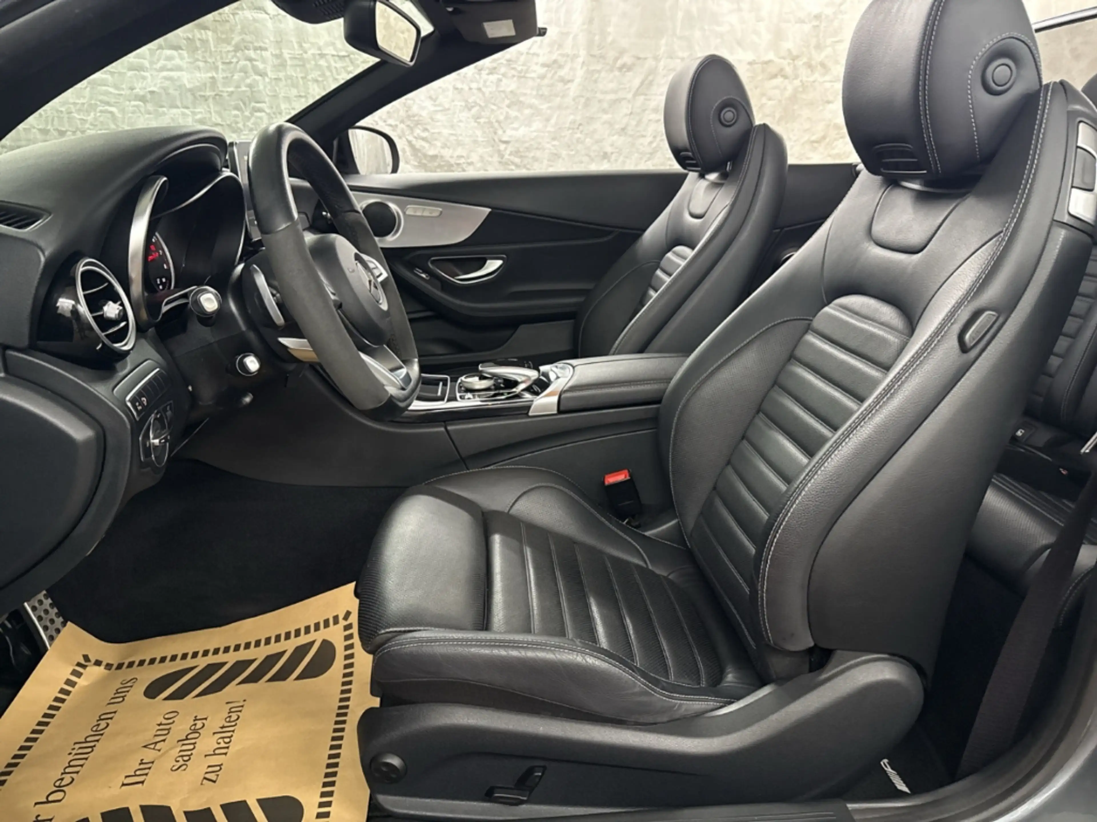 Mercedes-Benz C 250 Cabrio Night Edition AMG-Line LEDER 360° — photo 13
