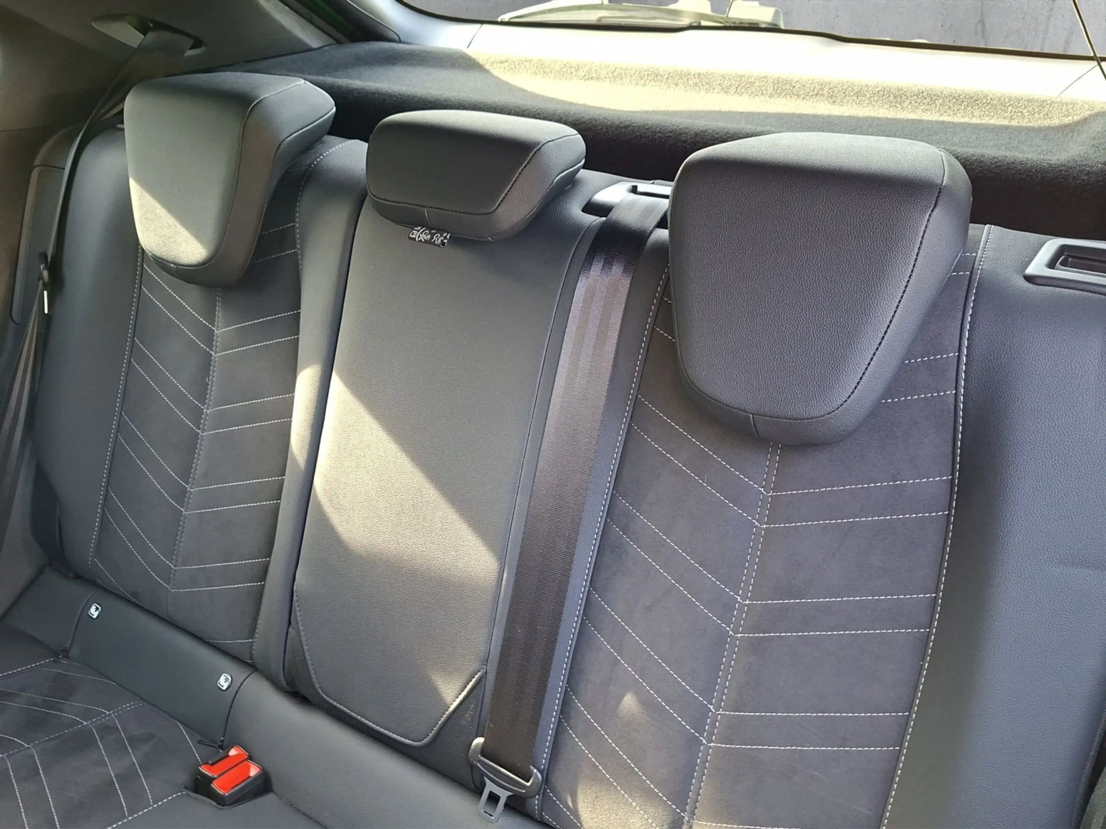 Opel Mokka-E Ultimate Automatik — photo 13