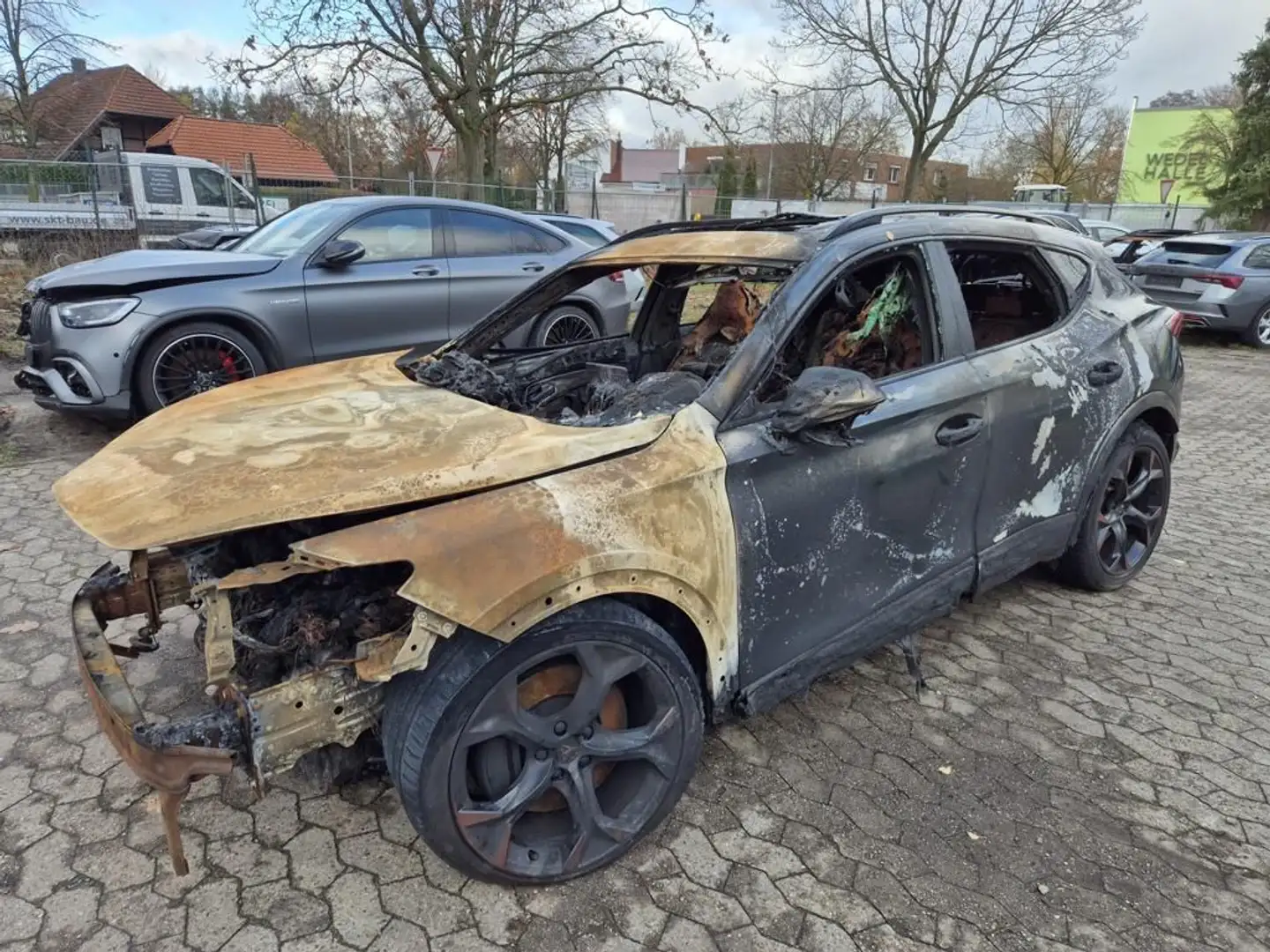 CUPRA Formentor VZ 2.0 TSI DSG Grau - 1