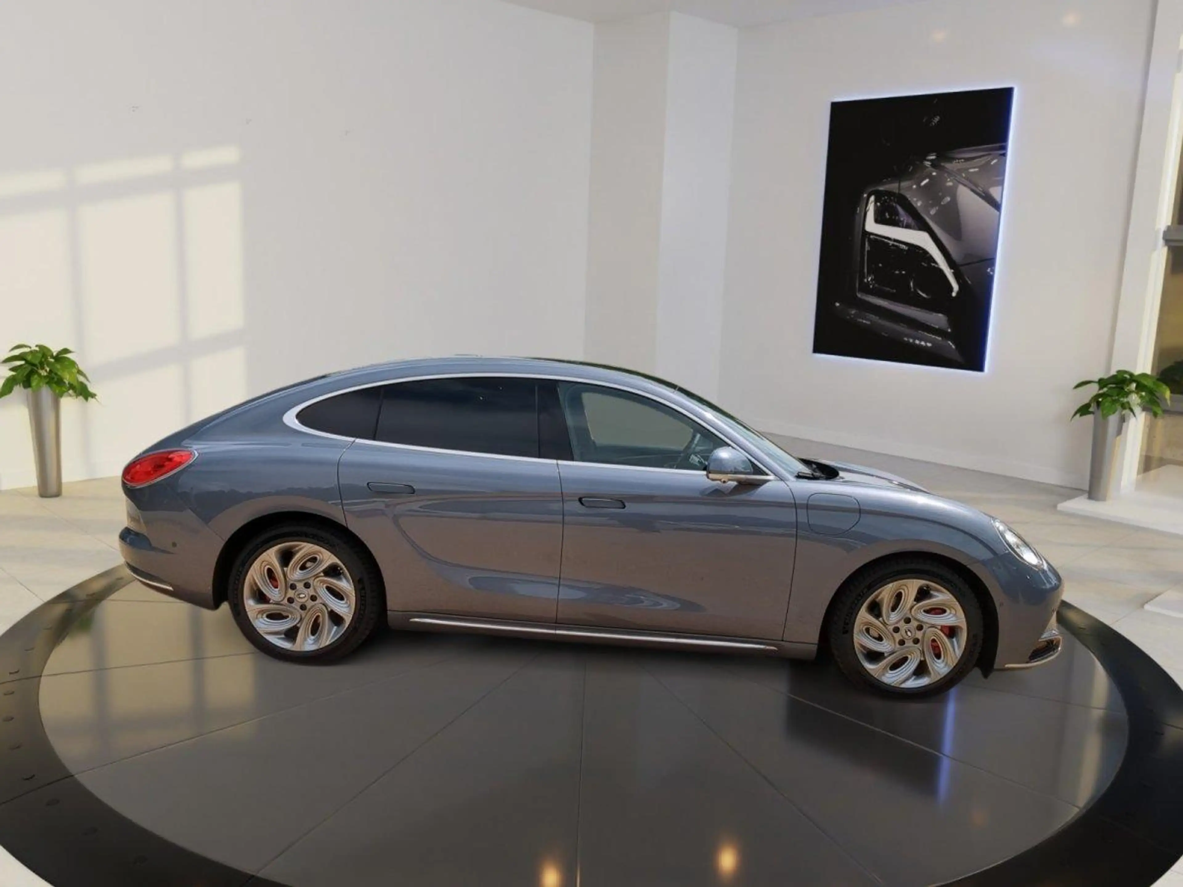 Ora CCS+Pano.-Dach+LED+360° Kamera GT 86kWh  300 kW... — photo 2