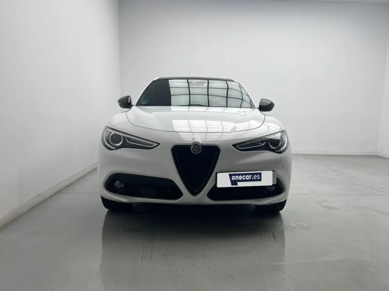 Alfa Romeo Stelvio 2023