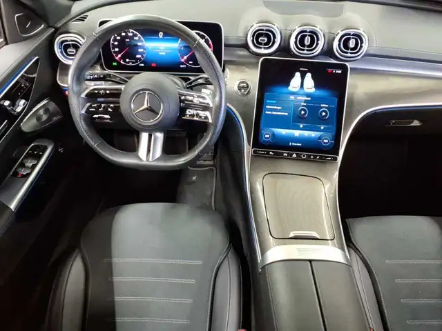 Mercedes-Benz C-Class view 10