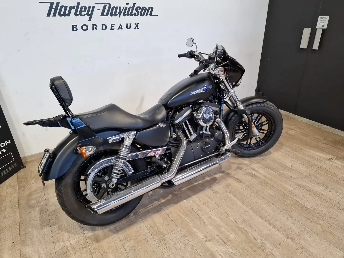 Harley-Davidson Sportster Noir - 2