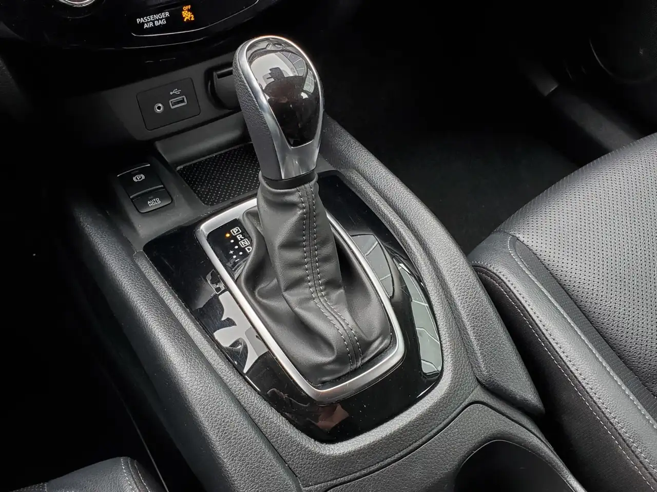Nissan Qashqai снимка Nissan Qashqai