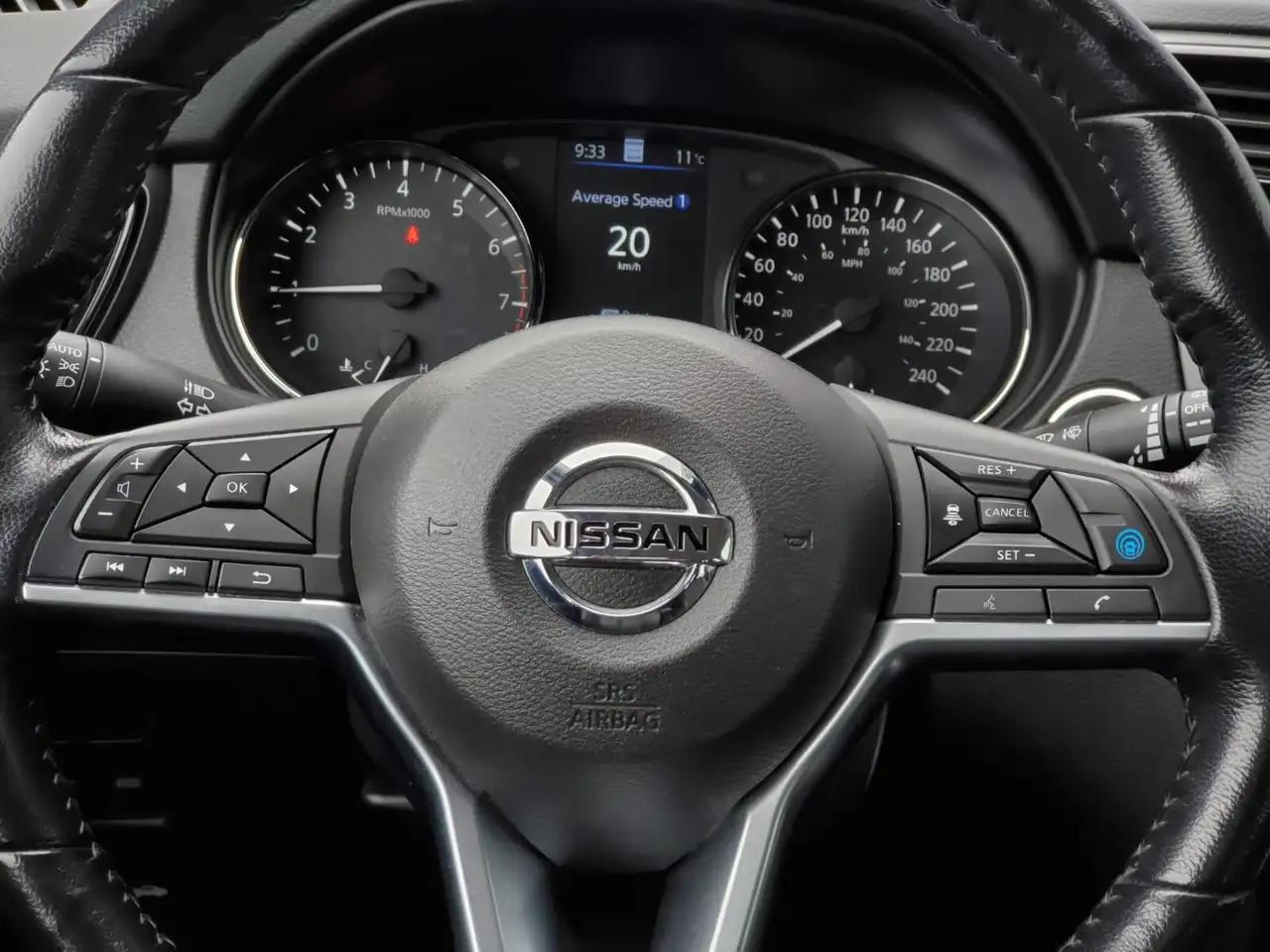 Nissan Qashqai снимка Nissan Qashqai